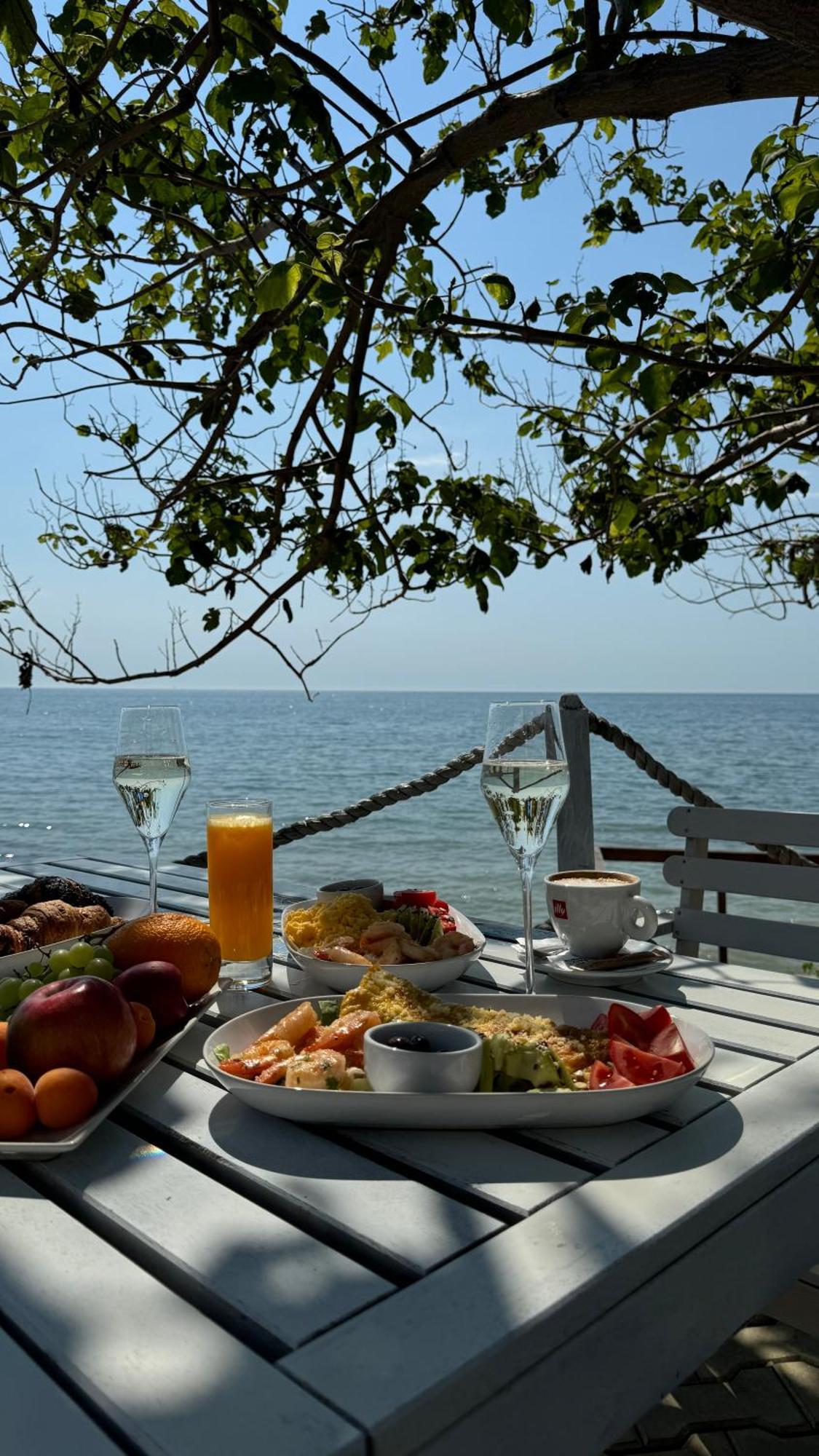 Sea&Sky Villa كوستِنيست المظهر الخارجي الصورة
